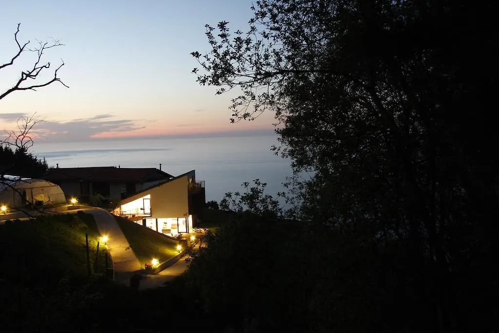 Agroturismo Haitzalde B&B - Adults Only Mutriku